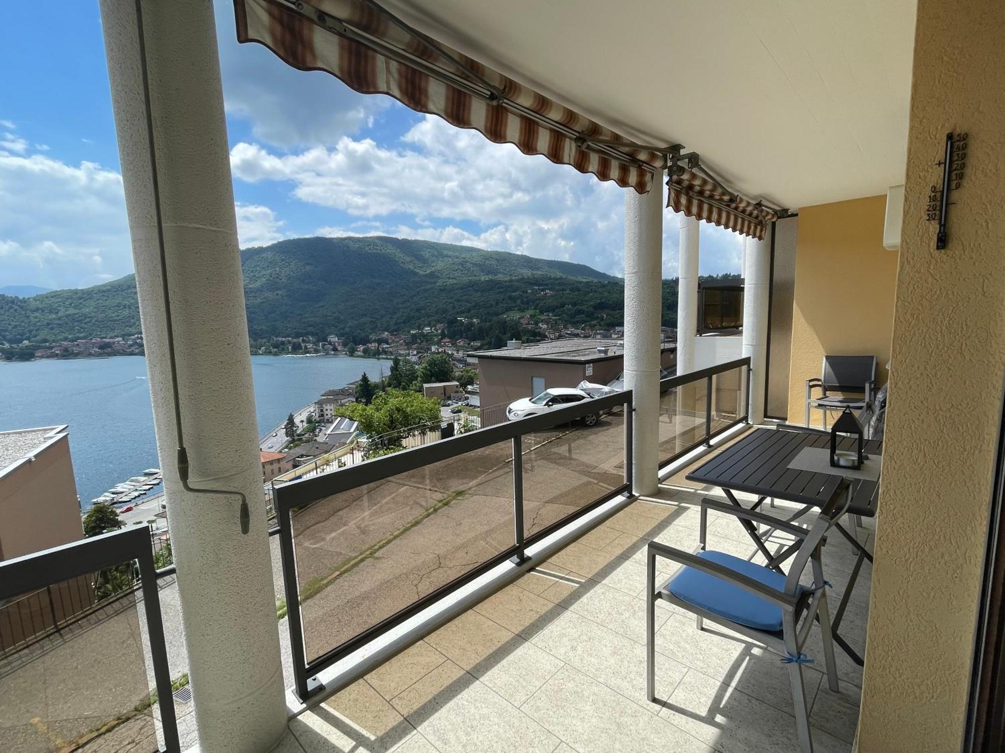 Appartement Novotna Ponte Tresa Exterior foto